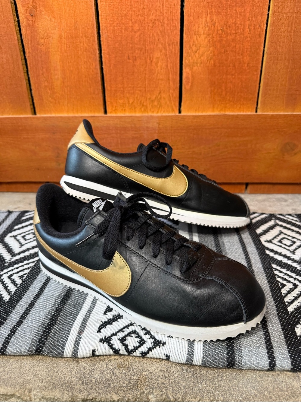 2017 Nike Cortez 1972 Black & Gold Men’s 9.5